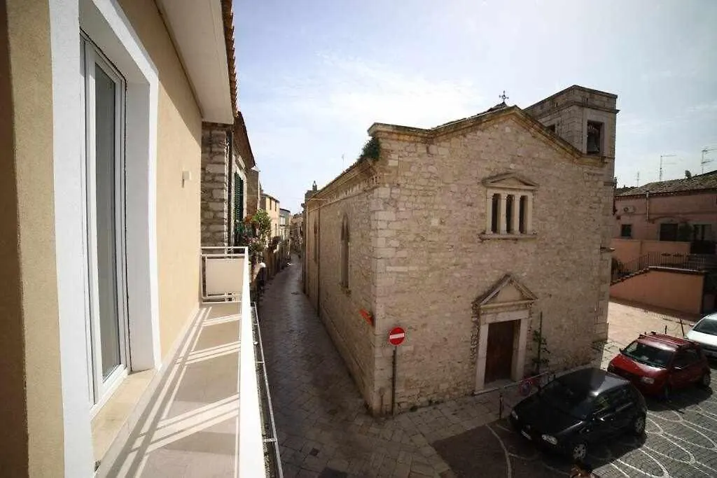 LE DIMORE DEGLI ARTISTI Vico Mercatello-1